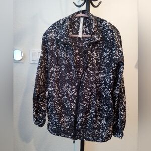 FABLETICS Black and White Patterned Oversized Windbreaker